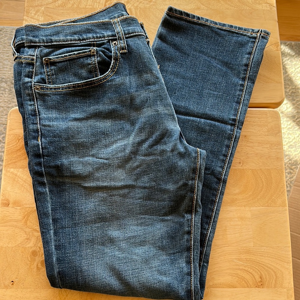 Lucky Brand 223 straight men’s jeans 32/30